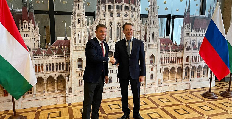 Вице-спикер Госдумы Алексей Гордеев провел рабочую встречу с Послом Венгрии в РФ